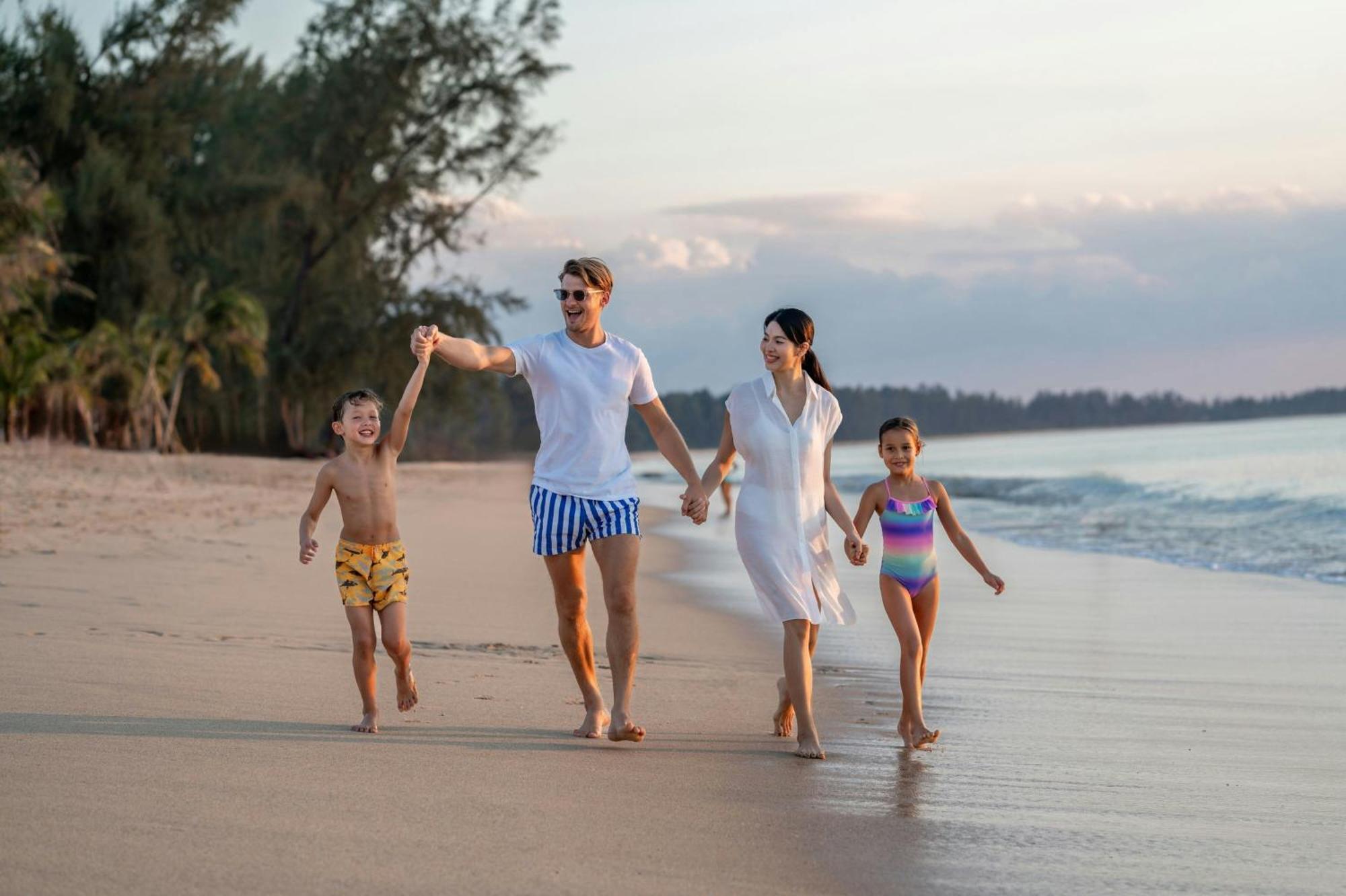 Khao Lak Marriott Beach Resort & Spa Екстериор снимка